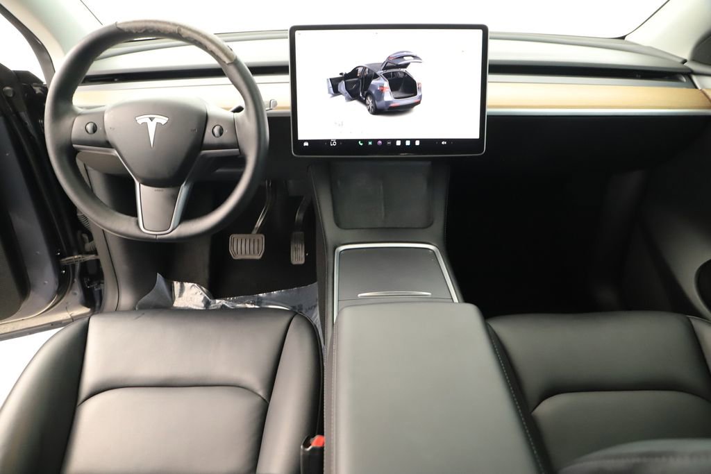 Used 2023 Tesla Model Y Long Range image 18