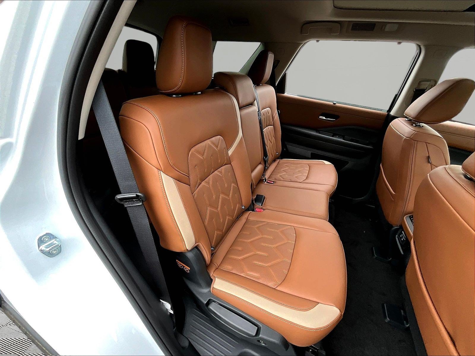 New 2026 Nissan Pathfinder Platinum AWD/4WD image 20