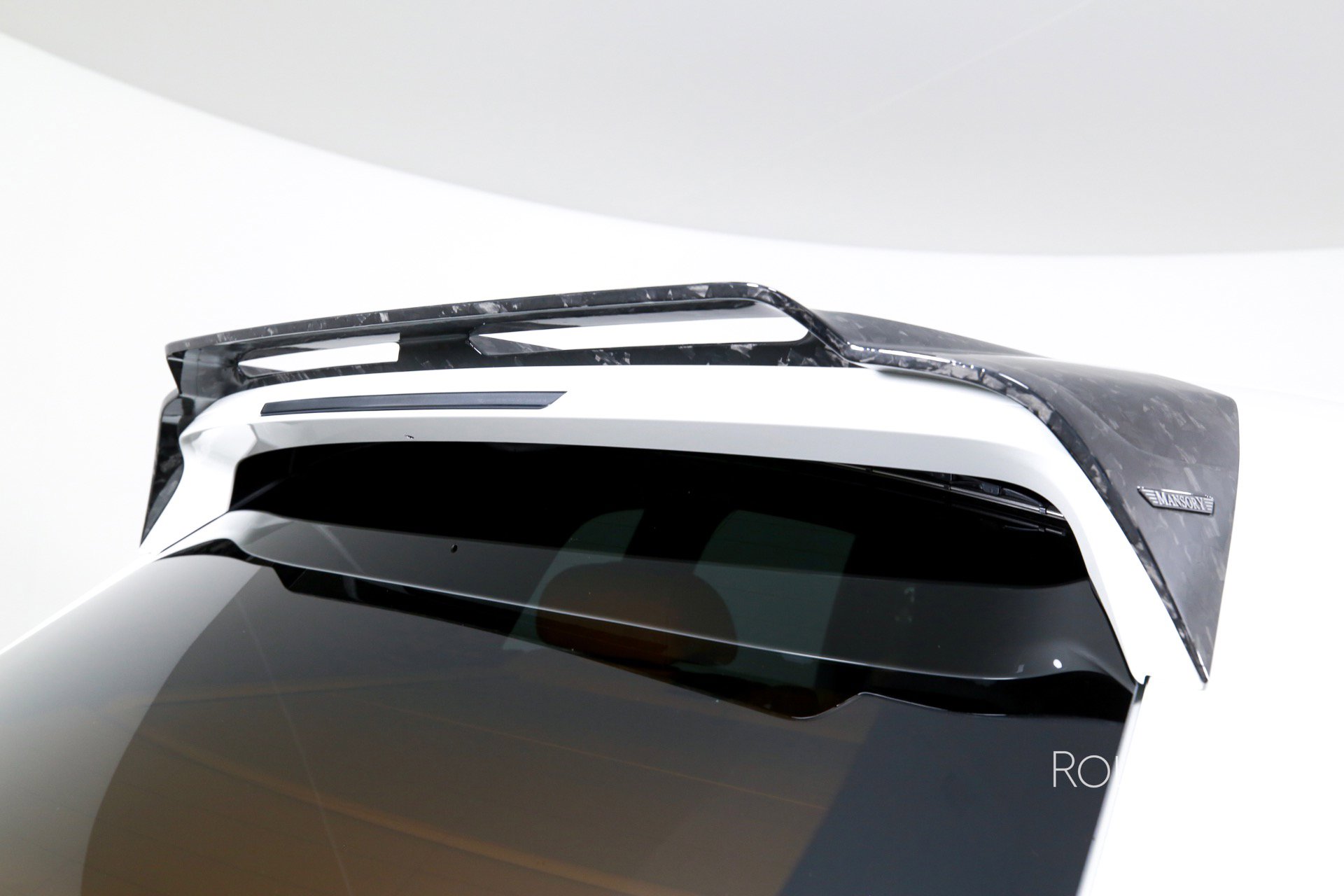 Used 2025 Rolls-Royce Cullinan Black Badge image 45