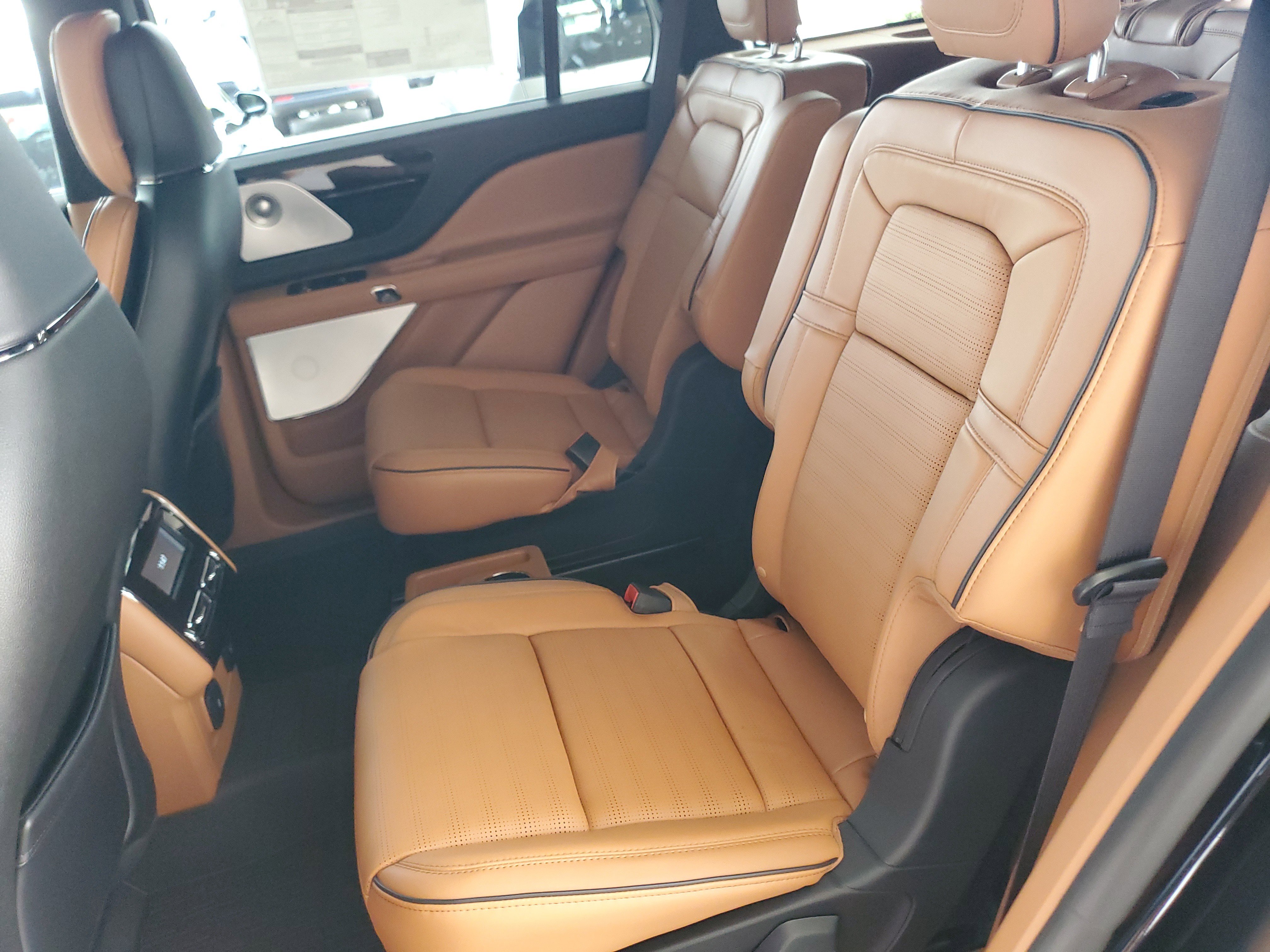 New 2026 Lincoln Aviator Black Label AWD/4WD image 28