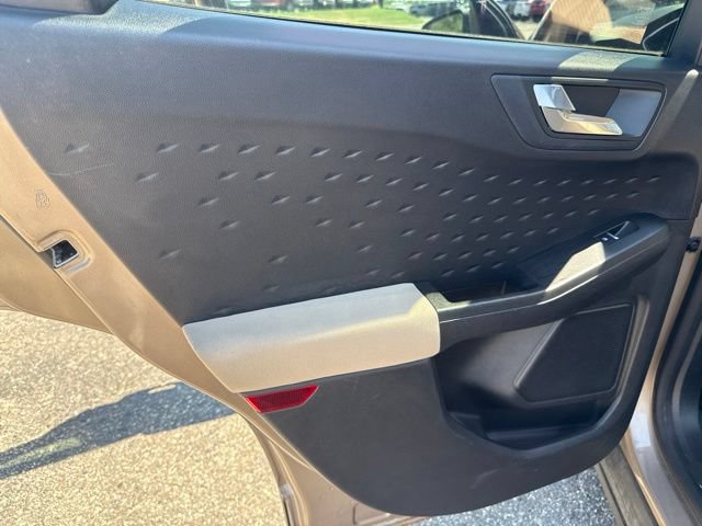 Used 2020 Ford Escape SE AWD/4WD image 21