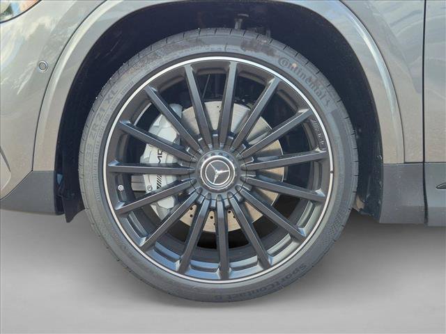 New 2026 Mercedes-Benz GLA 35 AMG 4MATIC image 9