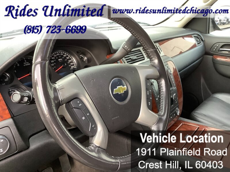 Used 2011 Chevrolet Tahoe LTZ AWD/4WD image 23