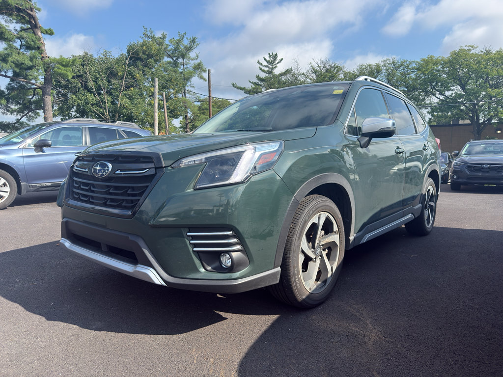 Used 2023 Subaru Forester Touring w/ Popular Package #2 AWD/4WD image 4