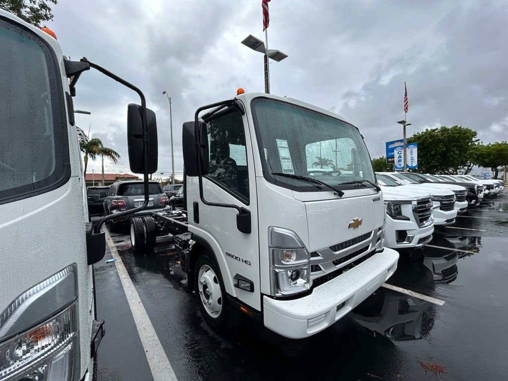 New 2025 Chevrolet Low Cab Forward 5500HG image 2