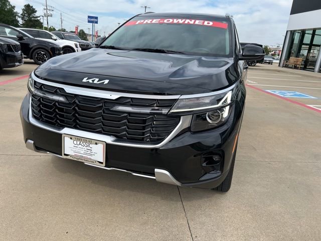 Used 2024 Kia Seltos EX FWD image 3