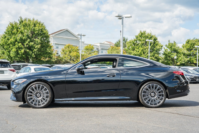 New 2027 Mercedes-Benz CLE 450 4MATIC Coupe image 4