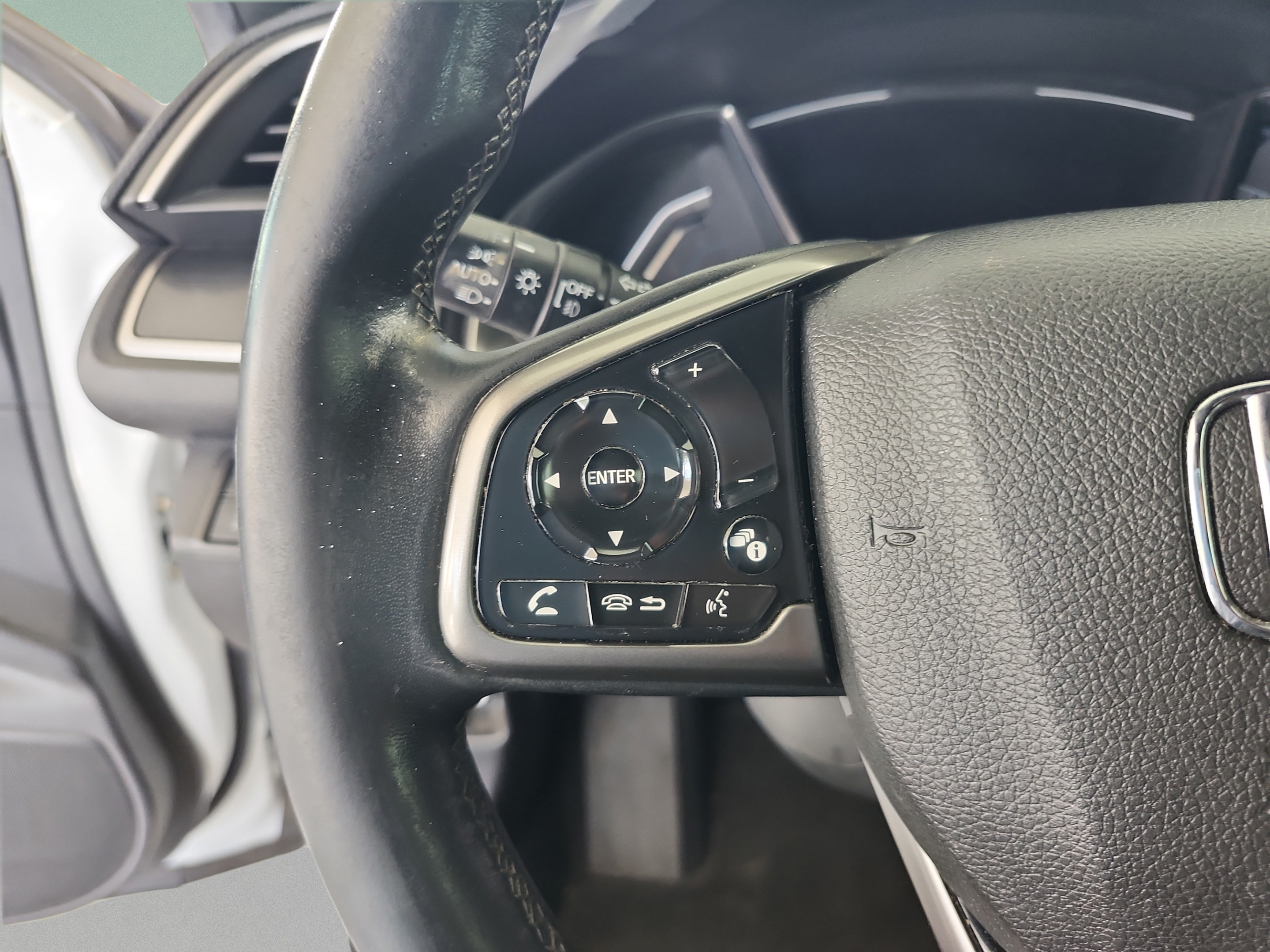 Used 2021 Honda Civic EX image 15