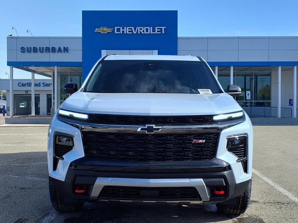 New 2026 Chevrolet Traverse Z71 w/ Driver Confidence Package image 2