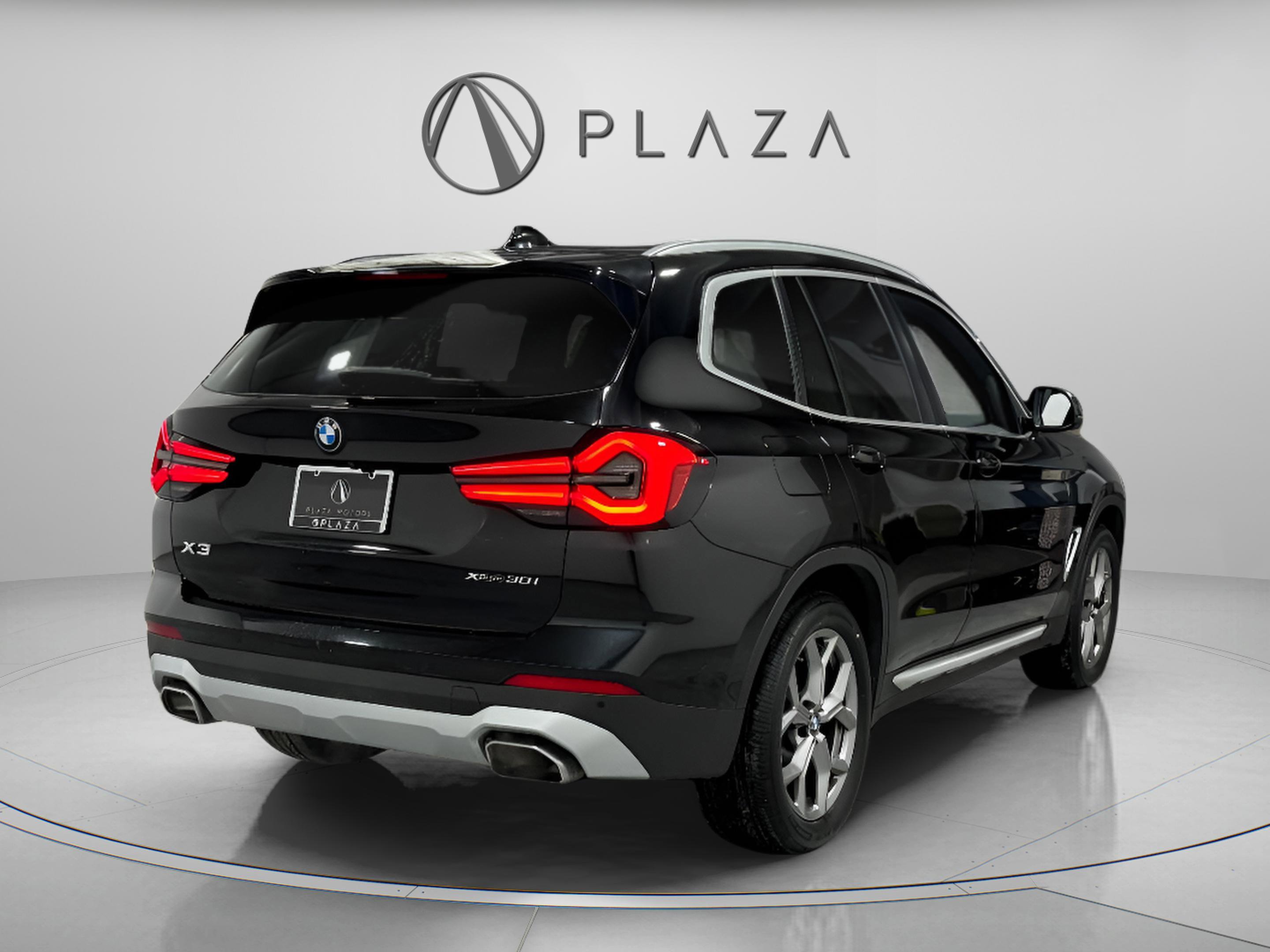 Used 2024 BMW X3 xDrive30i w/ Premium Package image 5