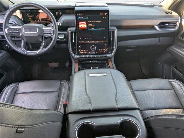 Used 2025 GMC Yukon Denali image 16