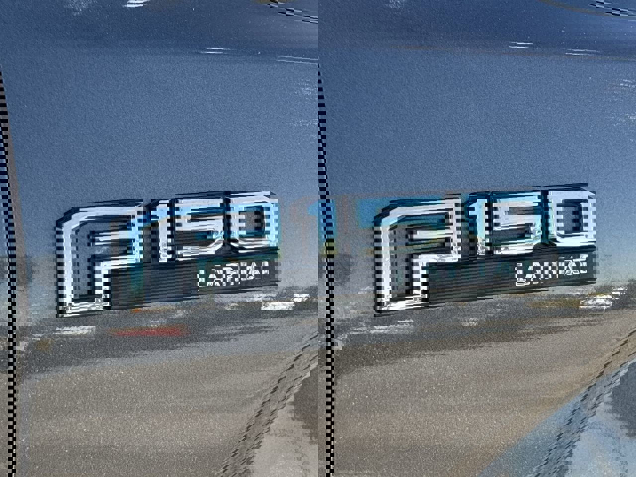 Used 2019 Ford F150 Lariat w/ Equipment Group 502A Luxury image 8