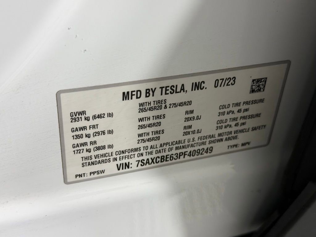 Used 2023 Tesla Model X Plaid image 34