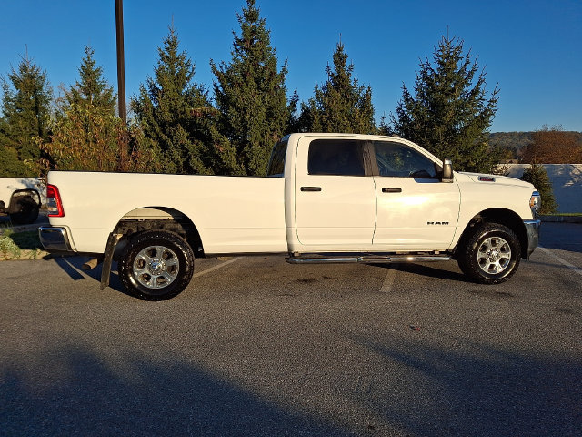 Used 2024 RAM 2500 Big Horn AWD/4WD image 7