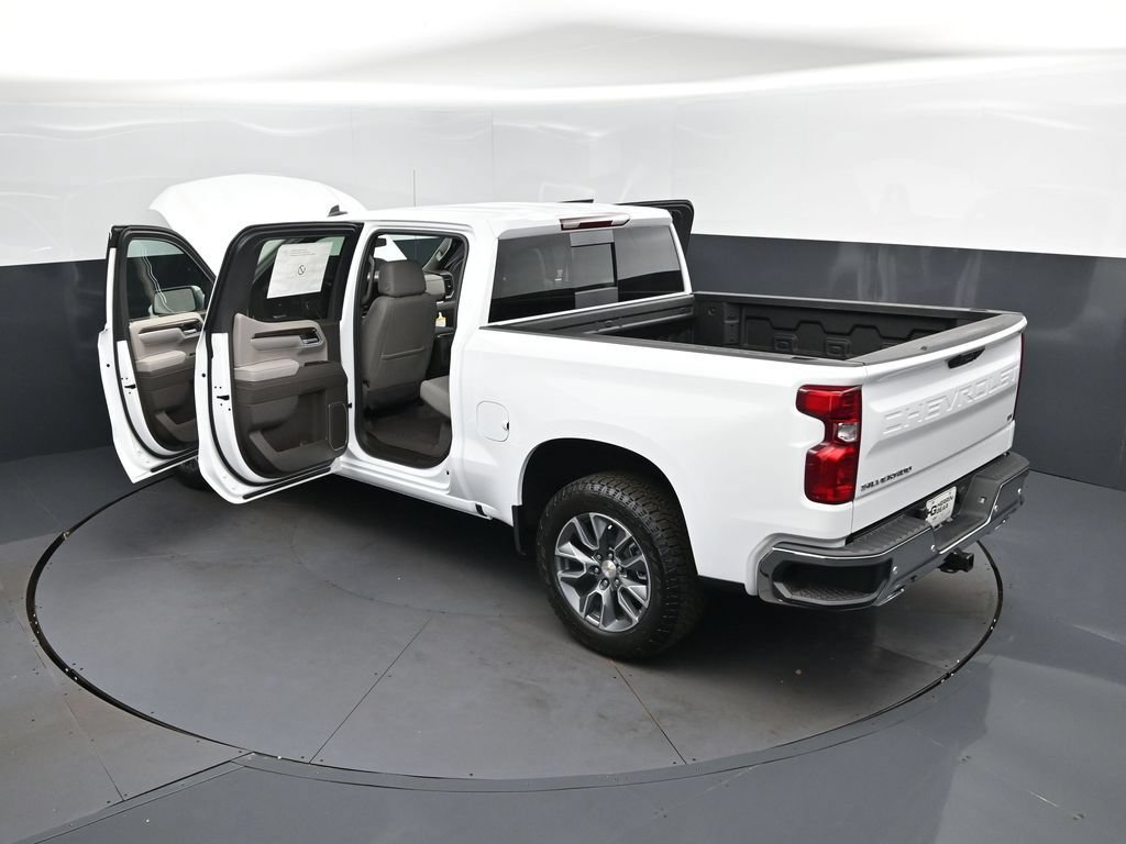 New 2026 Chevrolet Silverado 1500 LT w/ Z71 Off-Road Package AWD/4WD image 2