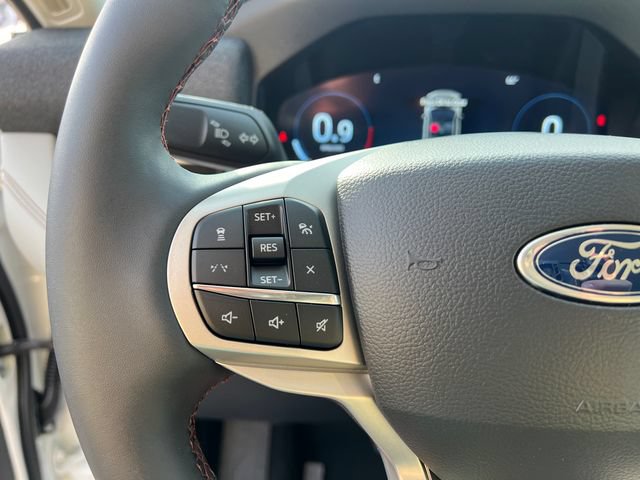 New 2026 Ford Explorer Active w/ Active Comfort Package AWD/4WD image 16