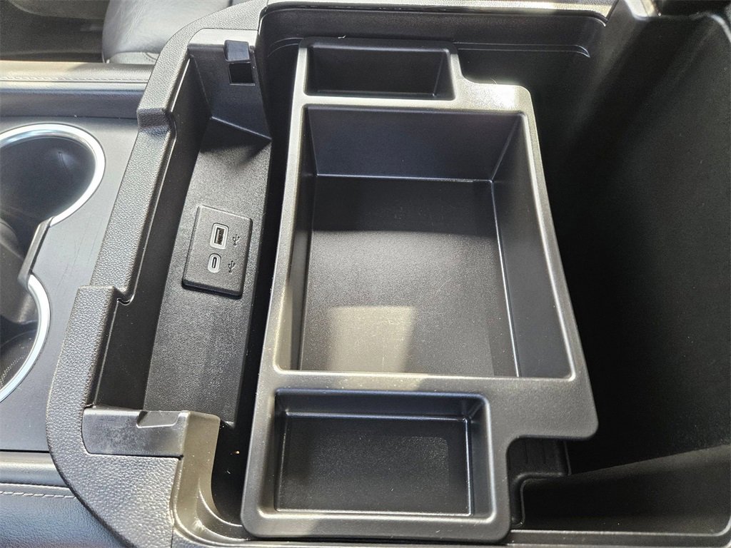 Used 2024 Chevrolet Tahoe LT image 27