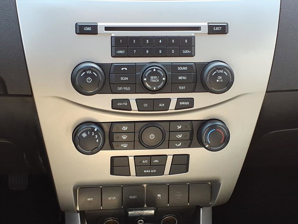 Used 2011 Ford Focus SE w/ 201A Rapid Spec Order Code image 6
