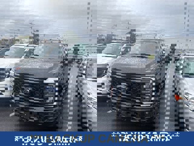 Used 2024 Ford F350 Lariat w/ Lariat Ultimate Package image 5
