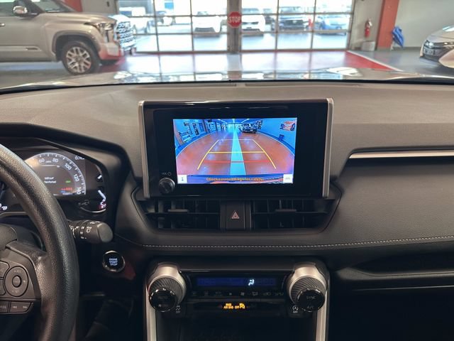 Certified 2025 Toyota RAV4 XLE FWD image 22
