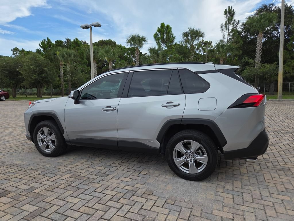 Certified 2025 Toyota RAV4 XLE AWD/4WD image 9