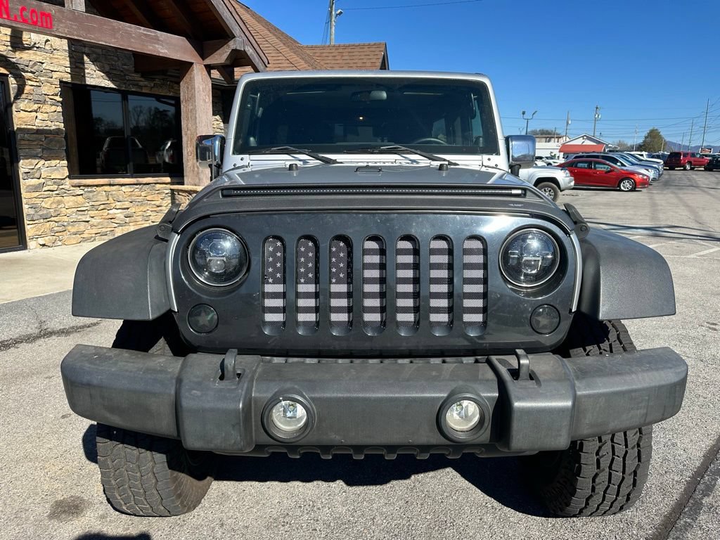 Used 2011 Jeep Wrangler Unlimited Sport AWD/4WD image 9