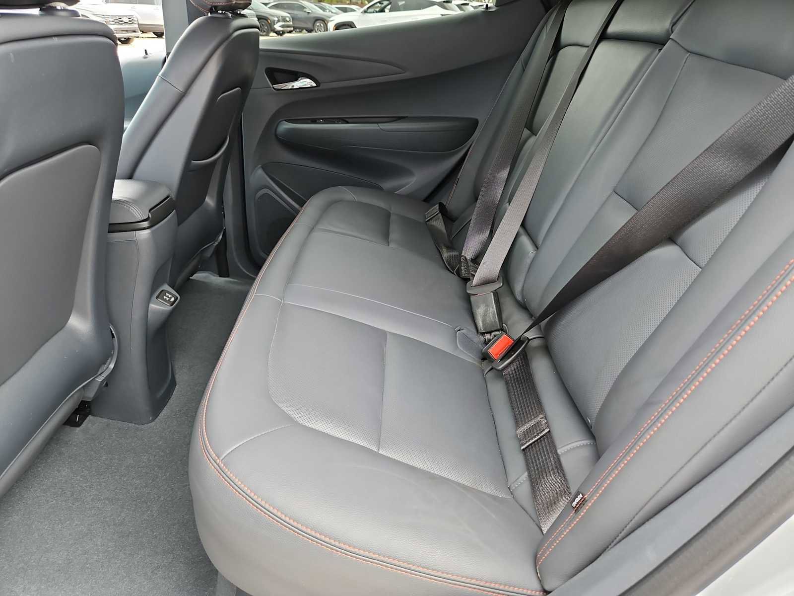 Used 2020 Chevrolet Bolt Premier w/ Infotainment Package image 19