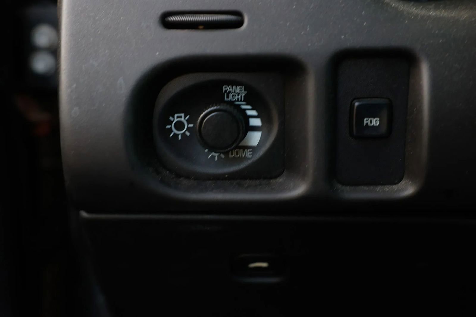 Used 2005 Chevrolet Monte Carlo SS w/ Preferred Equipment Group FWD image 41