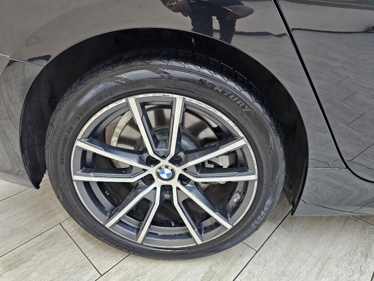 Used 2022 BMW 330e RWD image 41