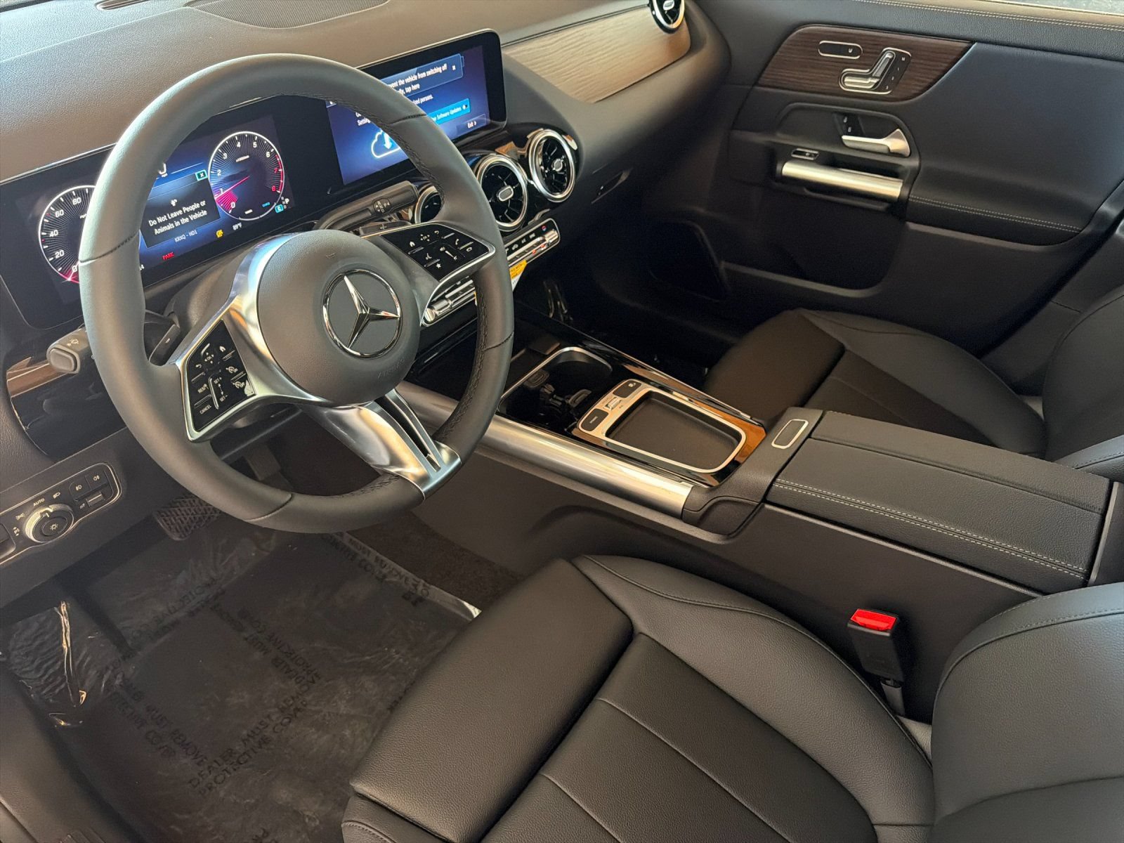 New 2026 Mercedes-Benz GLA 250 4MATIC image 9