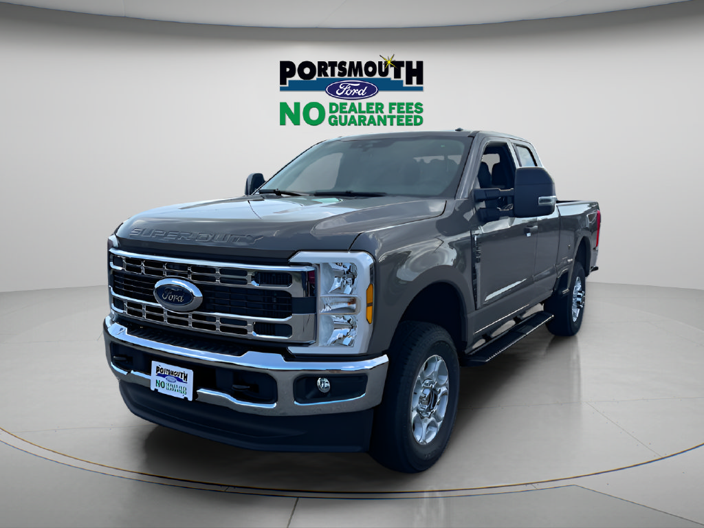 New 2026 Ford F250 XLT w/ FX4 Off-Road Package AWD/4WD image 16