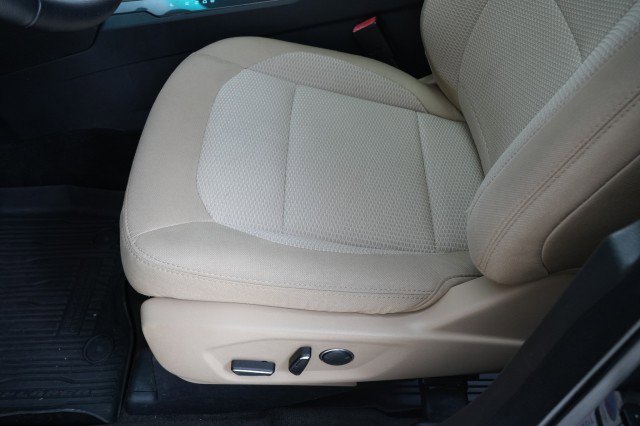 Used 2017 Ford Explorer XLT w/ Equipment Group 201A image 39