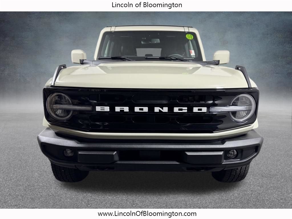 Used 2025 Ford Bronco Outer Banks AWD/4WD image 9