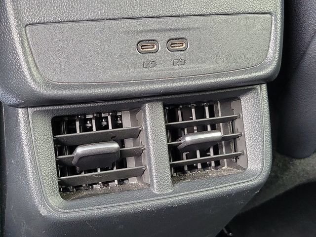 Used 2025 Chevrolet Equinox LT w/ Convenience Package II FWD image 13