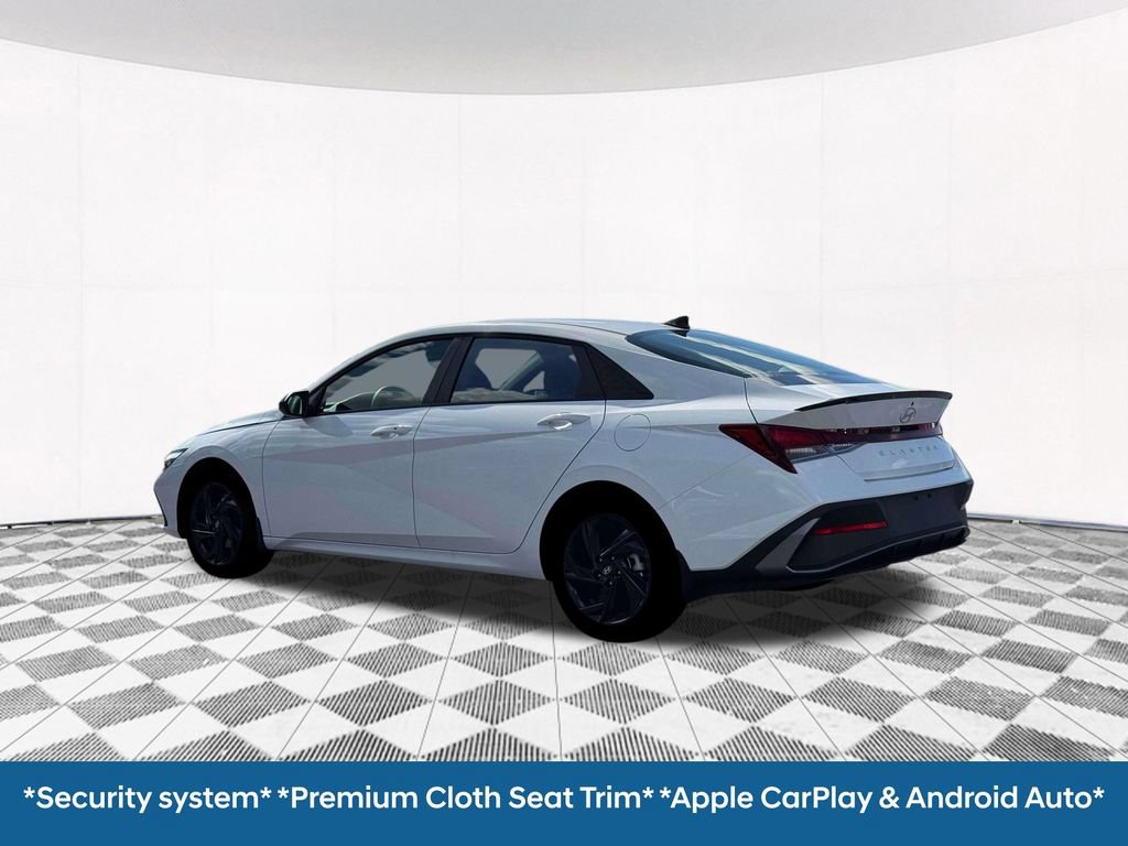 New 2026 Hyundai Elantra Sport FWD image 7