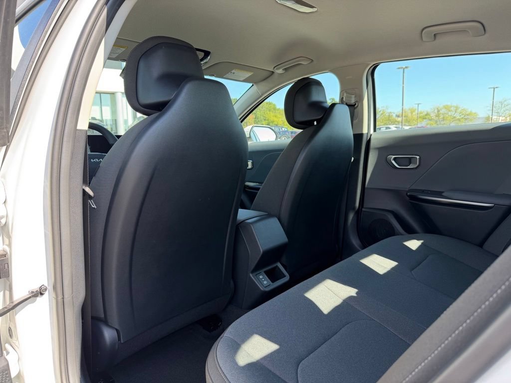 New 2026 Kia K4 FWD image 25