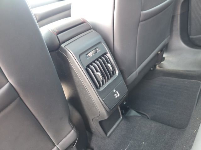 Used 2024 Dodge Hornet GT AWD/4WD image 34