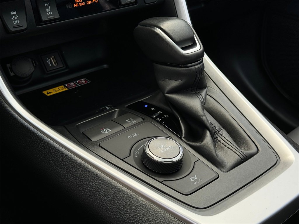 Used 2023 Toyota RAV4 XSE image 24