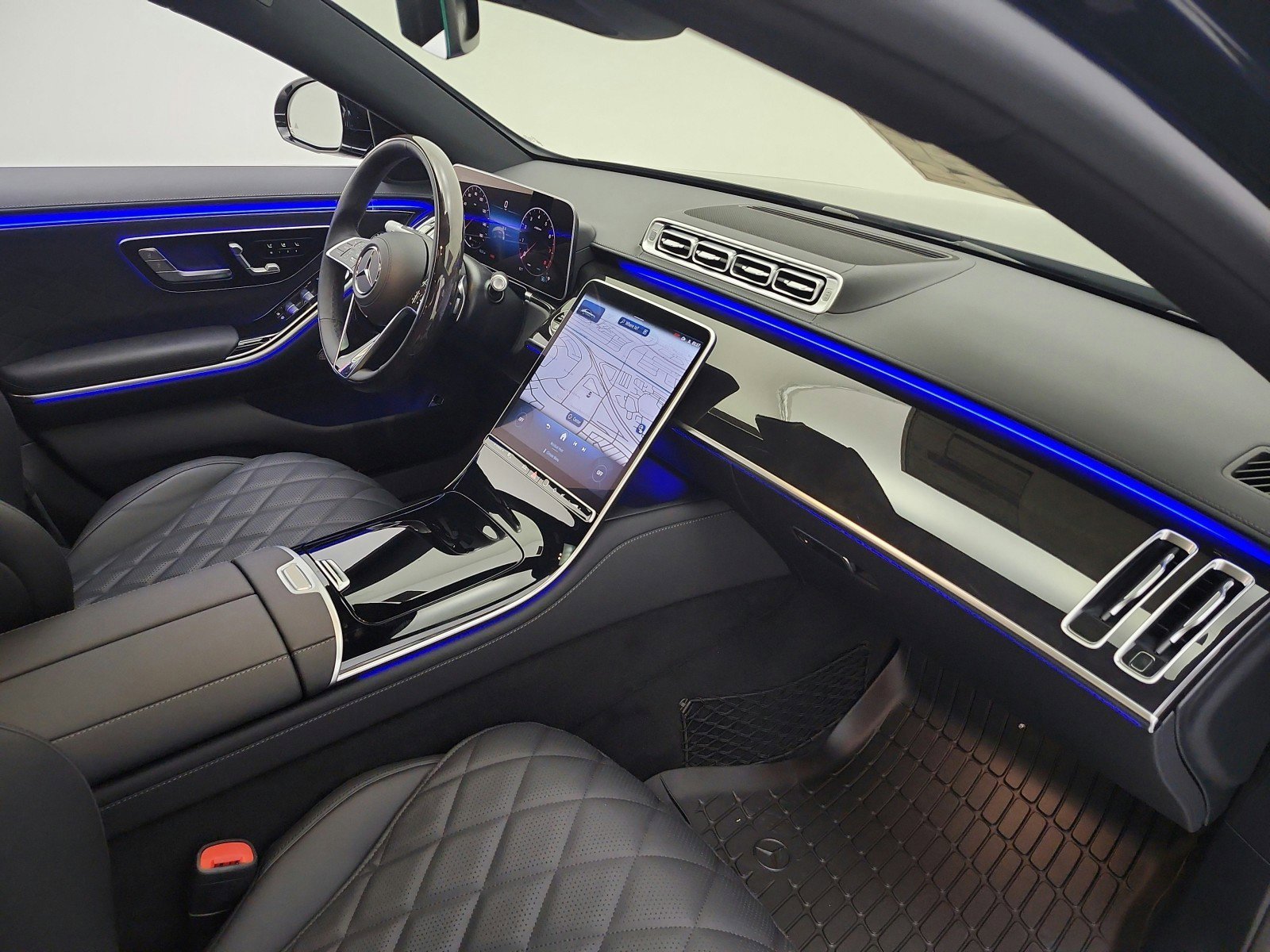 New 2026 Mercedes-Benz S 580 4MATIC Sedan image 14