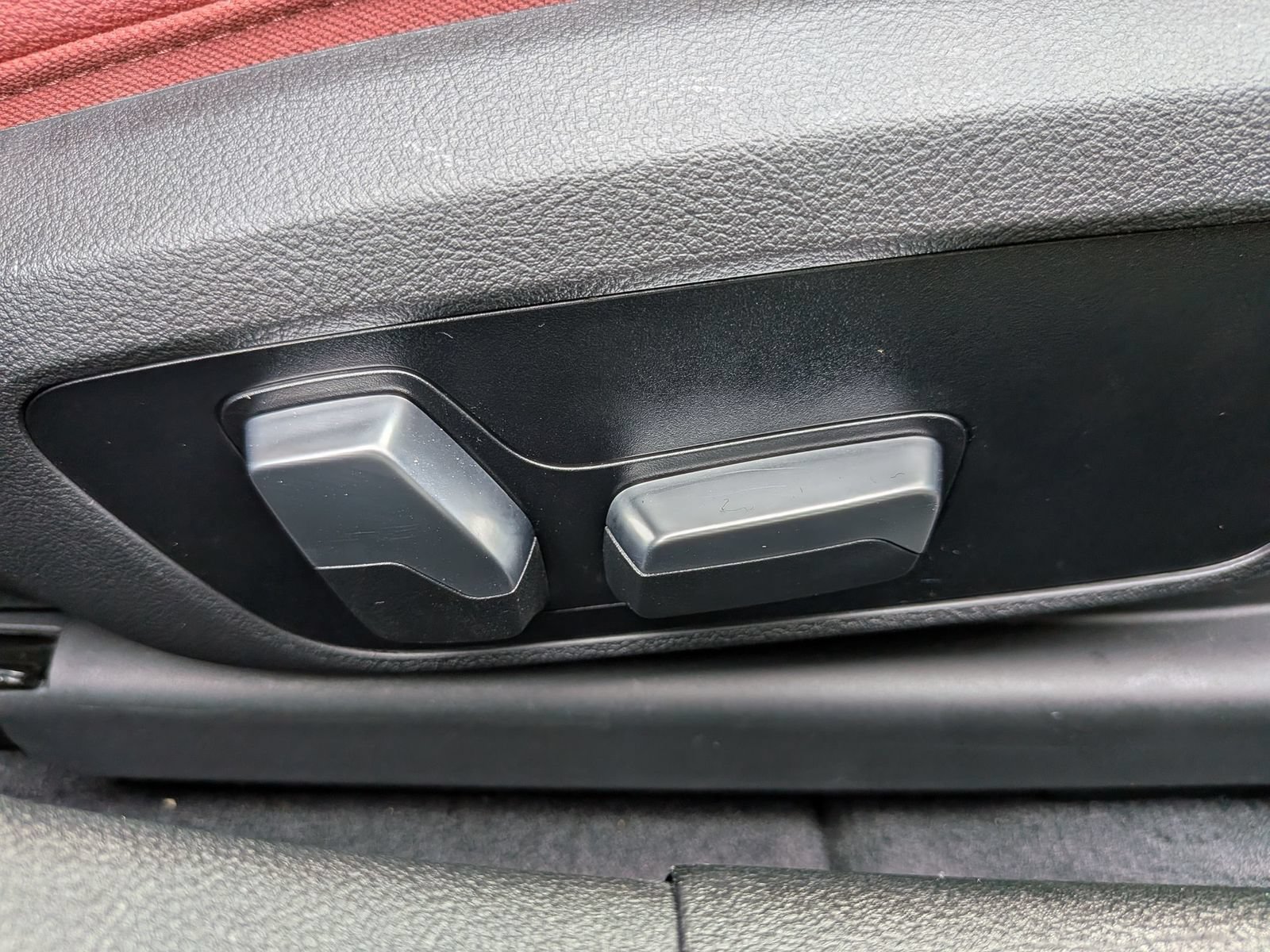 Used 2023 BMW i4 eDrive35 w/ Premium Package RWD image 40