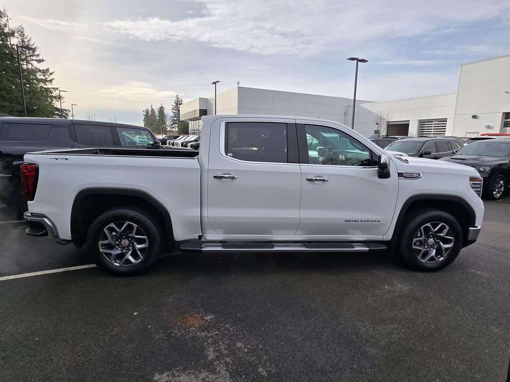 Used 2026 GMC Sierra 1500 SLT w/ SLT Premium Plus Package AWD/4WD image 5