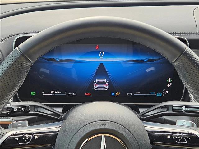 Used 2026 Mercedes-Benz GLC 300 image 11