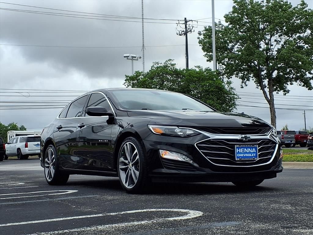 Used 2021 Chevrolet Malibu LT w/ Leather Package FWD image 1