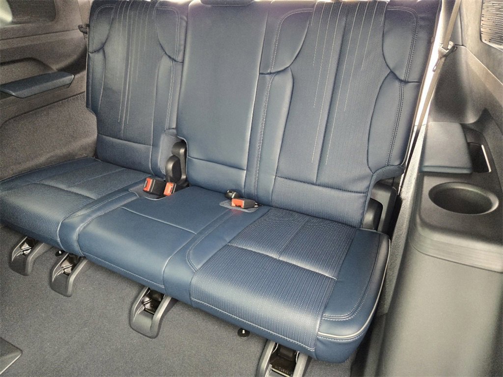 New 2025 Cadillac Escalade IQ Sport 2 image 31