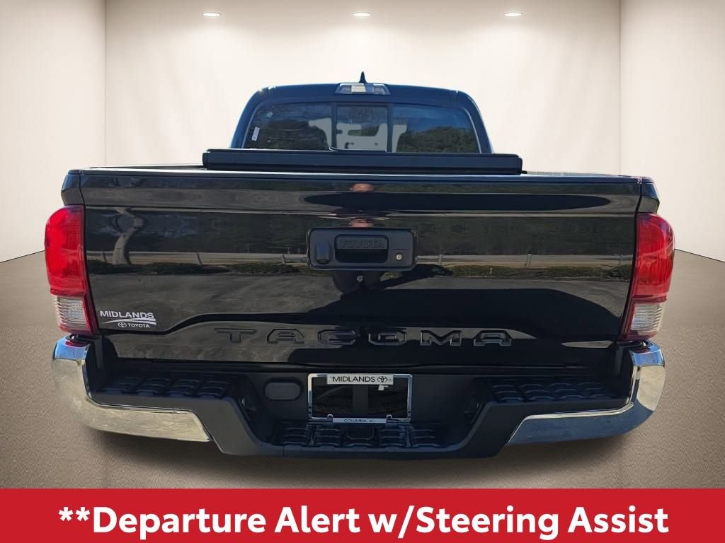 Used 2022 Toyota Tacoma SR5 RWD image 5