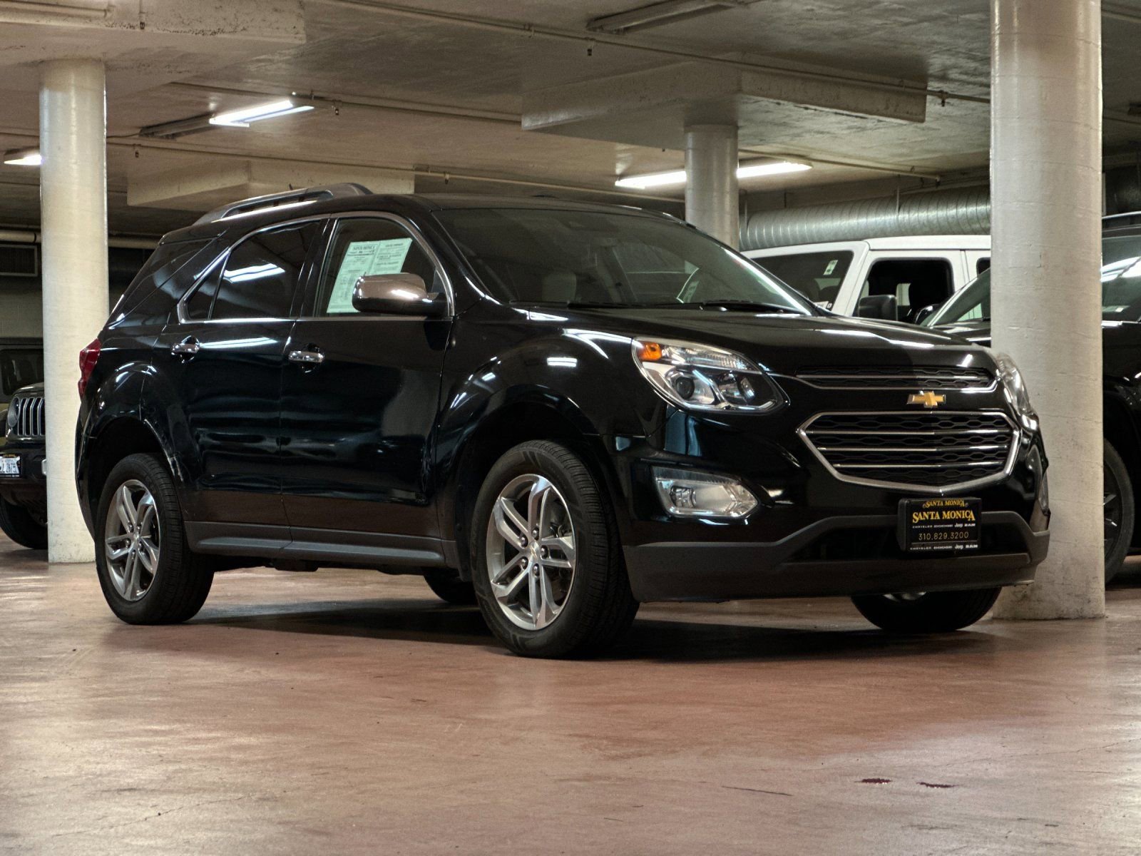 Used 2017 Chevrolet Equinox Premier w/ Enhanced Convenience Package image 6