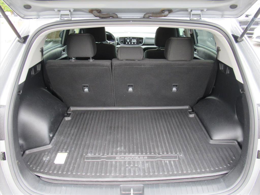 Used 2020 Kia Sportage LX w/ LX Popular Package image 28