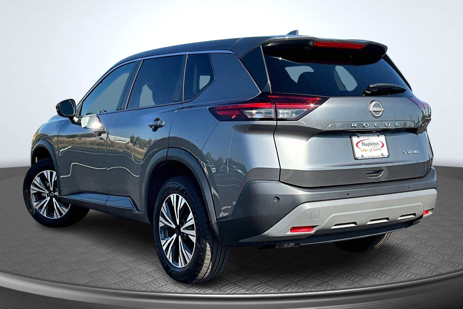 Used 2022 Nissan Rogue SV image 13