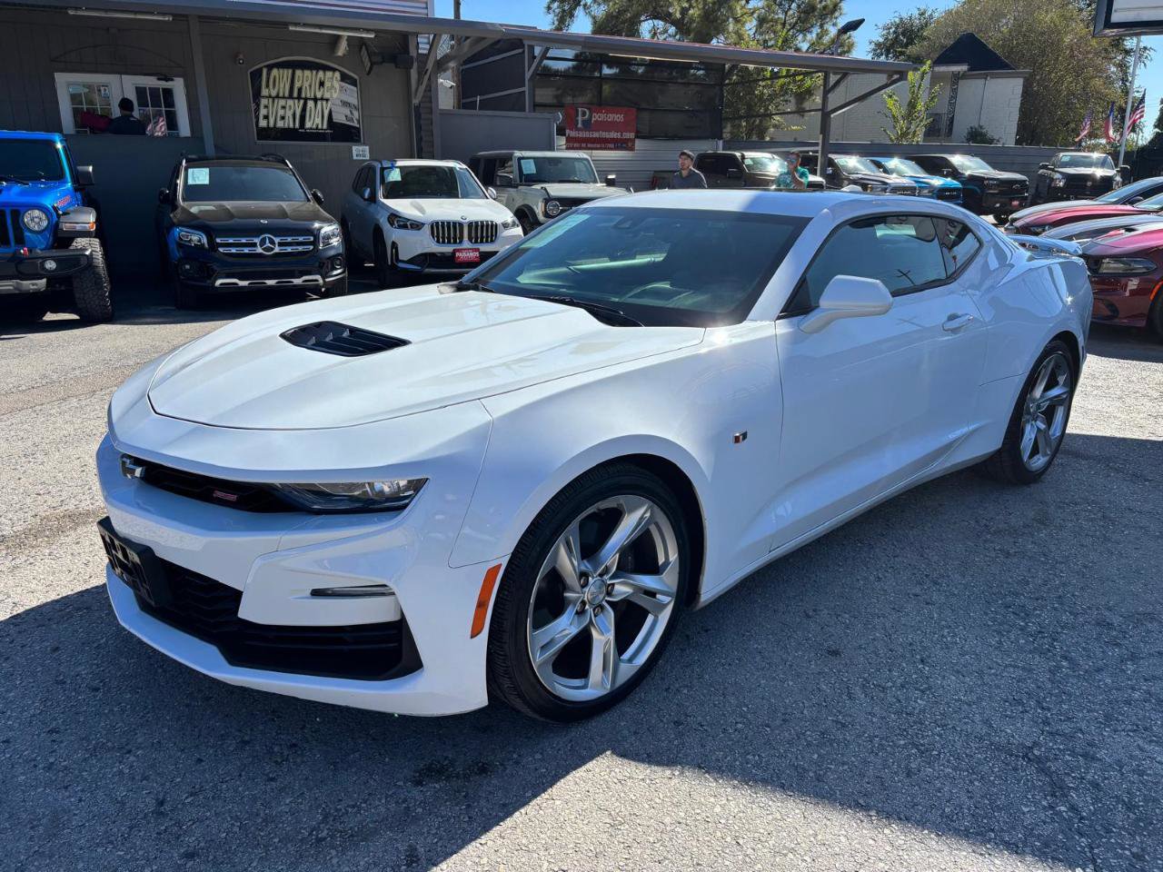 Used 2023 Chevrolet Camaro SS RWD image 2