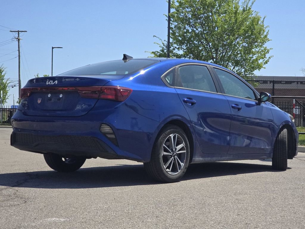 Used 2023 Kia Forte LXS w/ LXS Technology Package image 12